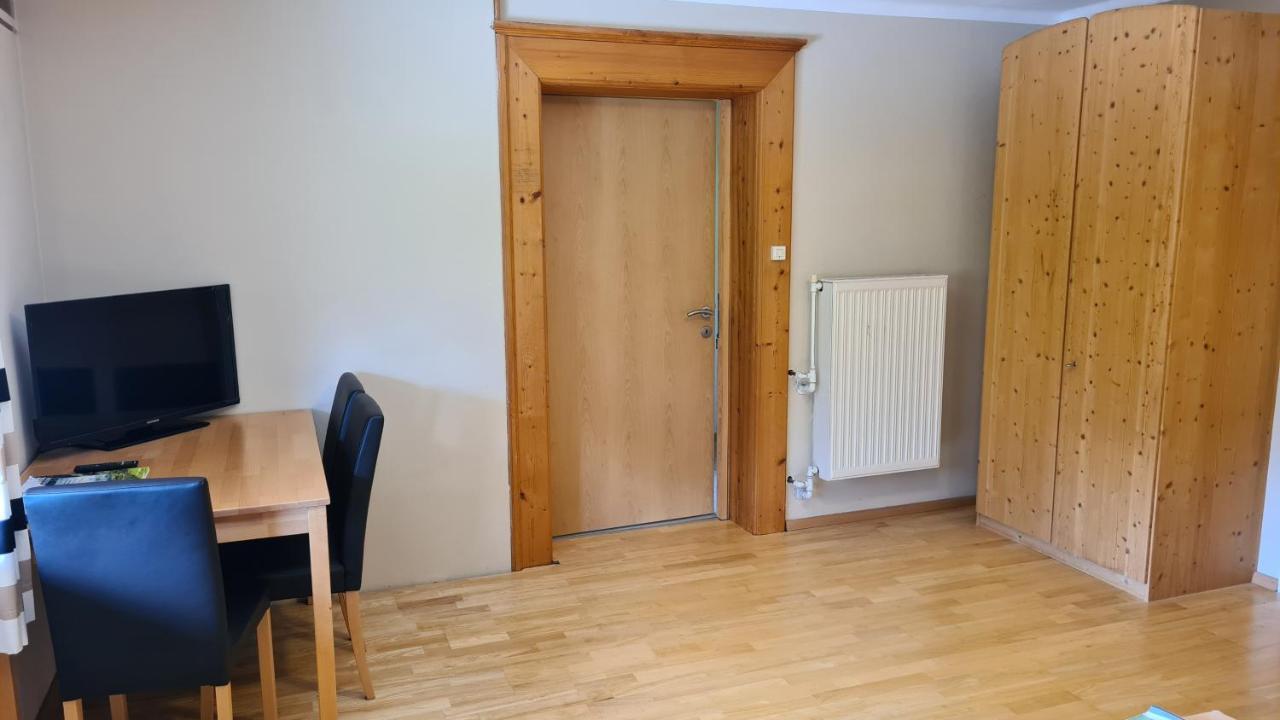 My Appartement - Haus Waldeck Schladming Exteriör bild